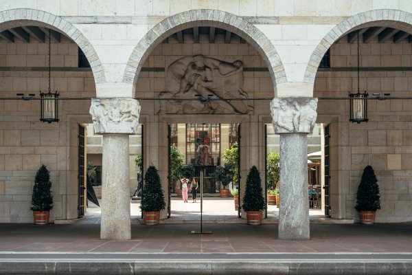 Platinpreis: Museumeintritt und Abendessen!